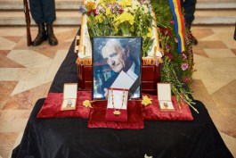 Президент Николае Тимофти передал соболезнования семье художника Георге Врабие