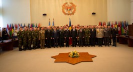 Președintele Timofti  a participat la ceremonia de detașare a contingentului Armatei Naționale în misiunea KFOR