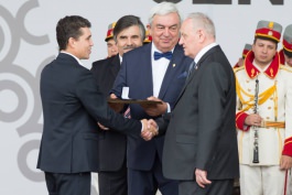 Президент Тимофти участвовал в мероприятиях, посвященных годовщине Академии наук