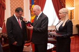 Turkish ambassador to Moldova awarded Order of Honour
