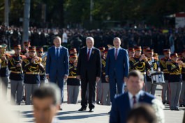 Președintele Nicolae Timofti: Sunt fericit, la fel ca toți cetățenii noștri care trăiesc cu sentimentul de libertate și independență