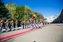 Президент Николае Тимофти участвовал в мероприятиях по случаю 25-летия Национальной армии 
