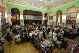 Президент Николае Тимофти принял участие в открытии 11-го международного симпозиума «Кукутень – 5000: Redivivus: точные и менее точные науки»