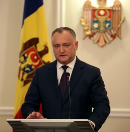 Head of State holds talks with Parliament Speaker, Prime Minister on political, economic situation in Moldova