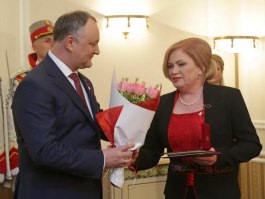 8 выдающихся женщин Республики Молдова получили награды в Международный женский день 8 Марта
