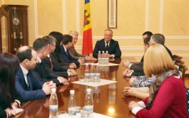 Moldovan president appoints to office ten judges of 15 put up