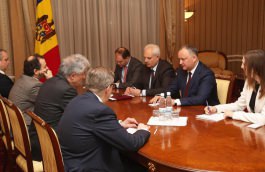 Președintele Republicii Moldova a avut o întrevedere cu Directorul Regional EEAS