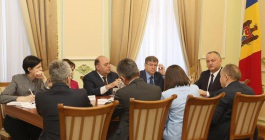Президент страны Игорь Додон провел встречу с Полномочным и Чрезвычайным Послом Республики Турция в Молдове Хулуси Кыличем