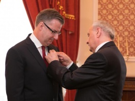  Nicolae Timofti a avut o întrevedere cu șeful delegației Uniunii Europene în Republica Moldova, Dirk Schuebel