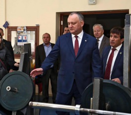 Președintele Republicii Moldova, Igor Dodon a conferit Universității de Stat de Educație Fizică și Sport, distincția „Ordinul Republicii” 
