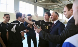 Президент Республики Молдова Игорь Додон наградил Орденом Республики Государственный университет физической культуры и спорта 