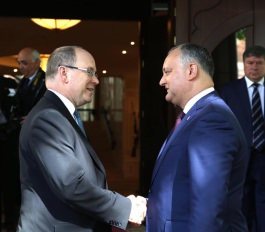 Президент Молдовы Игорь Додон провел встречу с Принцем Княжества Монако Альбером Вторым