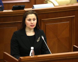 Президент Молдовы Игорь Додон принял присягу нового члена Конституционного суда Виктории Ифтоди