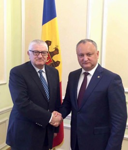 Президент страны провел встречу с депутатом Парламента Болгарии Петером Каневым