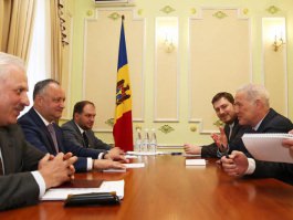 Игорь Додон провел встречу с главой Миссии ОБСЕ в Молдове Майклом Скэнланом