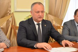 Президент Республики Молдова Игорь Додон провел встречу с Чрезвычайным и Полномочным Послом Российской Федерации в Республике Молдова Фаритом Мухаметшиным