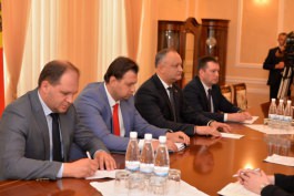 Президент Игорь Додон провел встречу с делегацией Венецианской комиссии