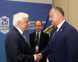 Igor Dodon s-a întîlnit cu președintele Republicii Elene, Prokopios Pavlopoulos