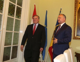 Președintele Republicii Moldova a avut o întrevedere cu preşedintele Organizaţiei Internaționale pentru Familie