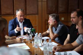 Igor Dodon a prezidat ședința Prezidiului Federației de Șah din Moldova
