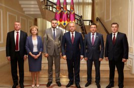 Preşedintele Igor Dodon a avut o întrevedere cu delegația partidului "Edinaia Rossia"