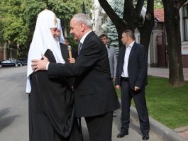 Președintele Nicolae Timofti a avut o întrevedere cu Patriarhul Moscovei și al întregii Rusii, Preafericitul Kiril