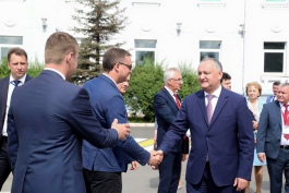 Igor Dodon a efectuat o vizită la Uzina de Tractoare din Minsk