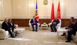 Președintele Igor Dodon a avut o întrevedere cu Preşedintele Republicii Belarus, Aleksandr Lukaşenko