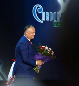 Președintele Igor Dodon a participat la ceremonia oficială de deschidere a Festivalului Internaţional „Slaveanski Bazar” 