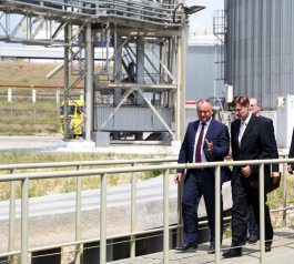 Президент Игорь Додон посетил Международный порт Джурджулешты