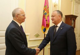 Președintele Igor Dodon a avut o întrevedere cu Ambasadorul Extraordinar şi Plenipotenţiar al Federaţiei Ruse în Republica Moldova