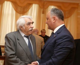 Igor Dodon a prezidat ședința de lucru a Comisiei de Stat pentru desfășurarea acțiunilor consacrate Anului Ștefan cel Mare și Sfînt, Domnitor al Moldovei  