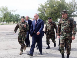 Igor Dodon, comandantul suprem al Forțelor Armate a efectuat o vizită de lucru pe poligonul de la Bulboaca