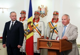 Cu ocazia aniversării a 26-a a Zilei Independenţei Republicii Moldova, șeful statului a conferit înalte distincții de stat unor personalități din mai multe domenii