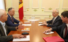Igor Dodon, Președintele Republicii Moldova a avut o întrevedere cu ambasadorul Federației Ruse în Republica Moldova, Farit Muhametșin