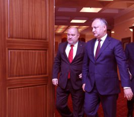 Президент Игорь Додон провел встречу с послом Республики Словакия в Кишиневе Робертом КИРНАГОМ  