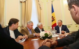 Президент страны Игорь Додон провел заседание с участием членов Совета гражданского общества при Президенте Республики Молдова
