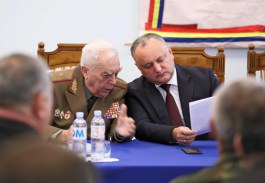 Глава государства принял участие в Республиканском совете Союза офицеров Молдовы.
