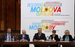 Igor Dodon a participat la masa rotundă cu genericul ”Descoperă Moldova ospitalieră”