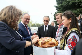 Президент Республики Молдова Игорь Додон и вице-президент Республики Болгария Илияна Йотова посетили с рабочим визитом Тарпаклийский район