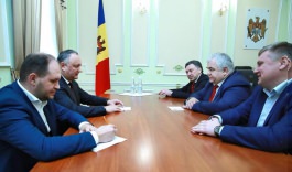 Întrevederea președintelui Igor Dodon cu deputatul Dumei de Stat a Federaţiei Ruse Kazbek Taisaev şi liderul Partidului Comuniştilor din regiunea transnistreană, Oleg Horjan