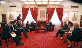 Президент страны Игорь Додон провел встречу с Верховным комиссаром ОБСЕ по национальным меньшинствам Ламберто Заньером