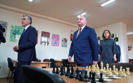 Șeful statului a avut o întrevedere cu vice-președintele Federației de Șah din Armenia