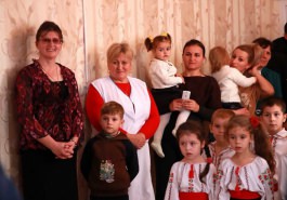 Grădinița de copii din localitatea Petrești a fost vizitată de președintele țării  