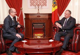 Игорь Додон провел прощальную встречу с Послом Франции в Республике Молдова.