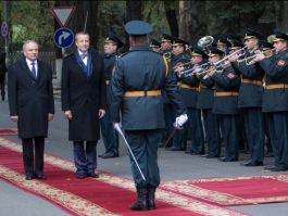 President Nicolae Timofti participated in the official welcoming ceremony of the Estonian President Toomas Hendrik Ilves
