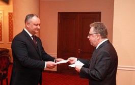 Президент Игорь Додон принял верительные грамоты Посла Французской Республики в Республике Молдова