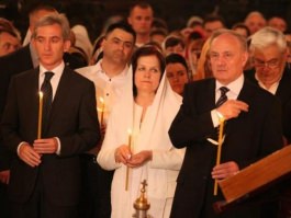 Президент Николае Тимофти присутствовал на Пасхальном богослужении