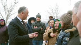 Президент Игорь Додон посетил два дошкольных учреждения Кагульского района