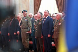 Igor Dodon a participat la festivitatea cu prilejul Zilei veteranilor forțelor armate și organelor de drept   